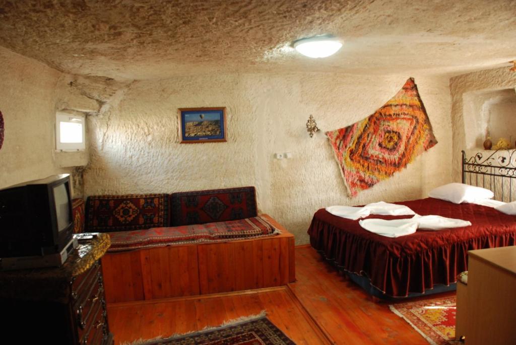 Peri Cave Hotel Гореме Экстерьер фото